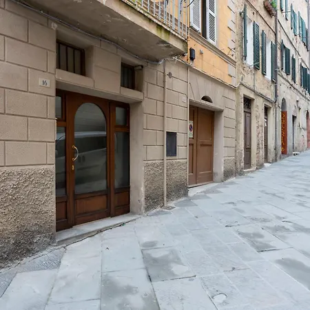 San Marco 16 - Comodo E Centrale, Per Scoprire